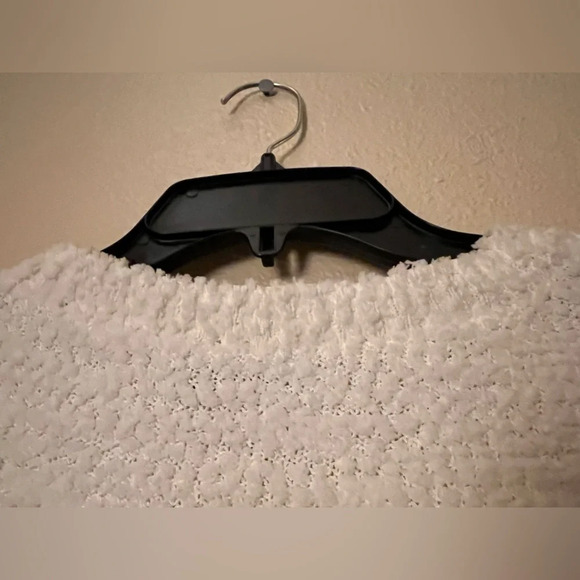 Vince Camuto Cloud Sweater Colorblock White, Green, & Navy XS - Picture 4 of 6